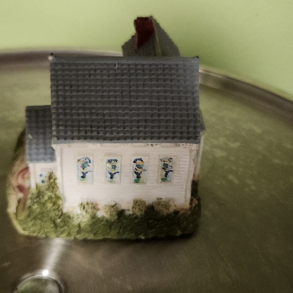 3 Piece Peebles Collection  1993 -1995 Pink House, Church  and Tobacco Barn - Picture 9 of 16